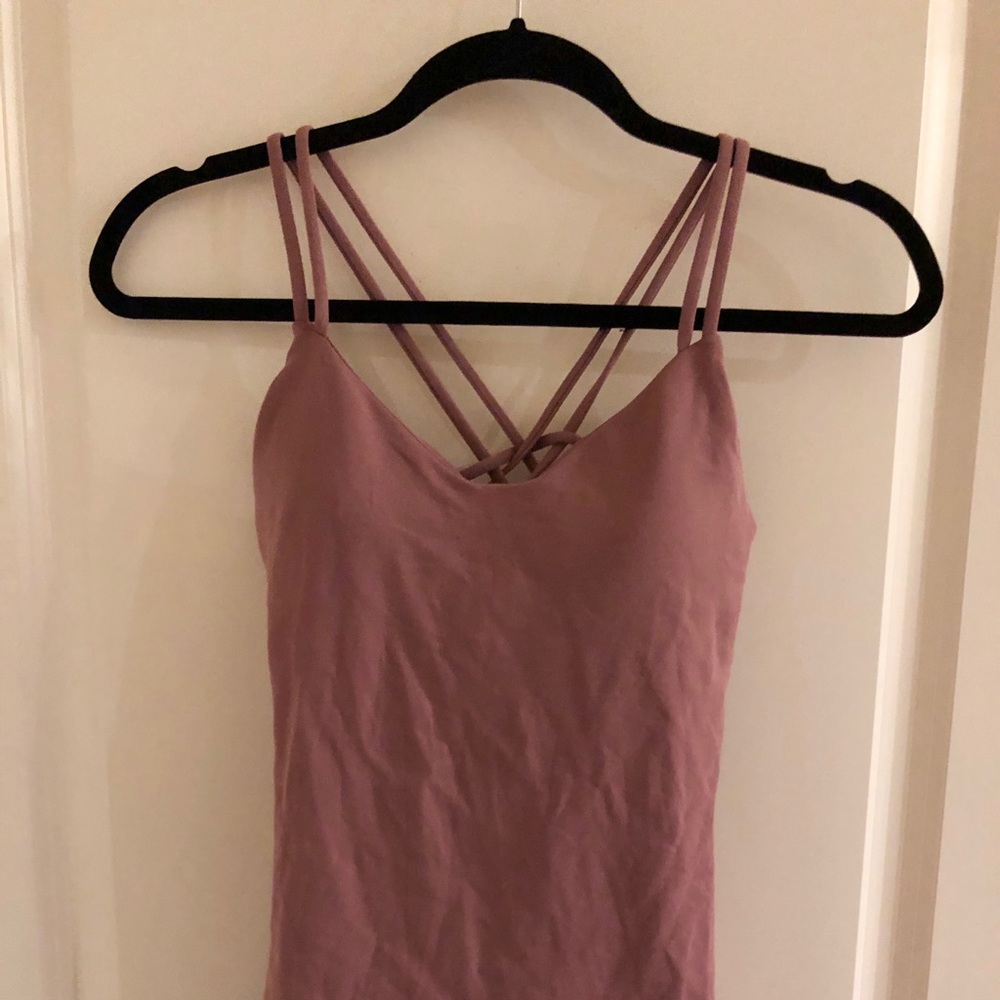 LULULEMON - YOGA TANK